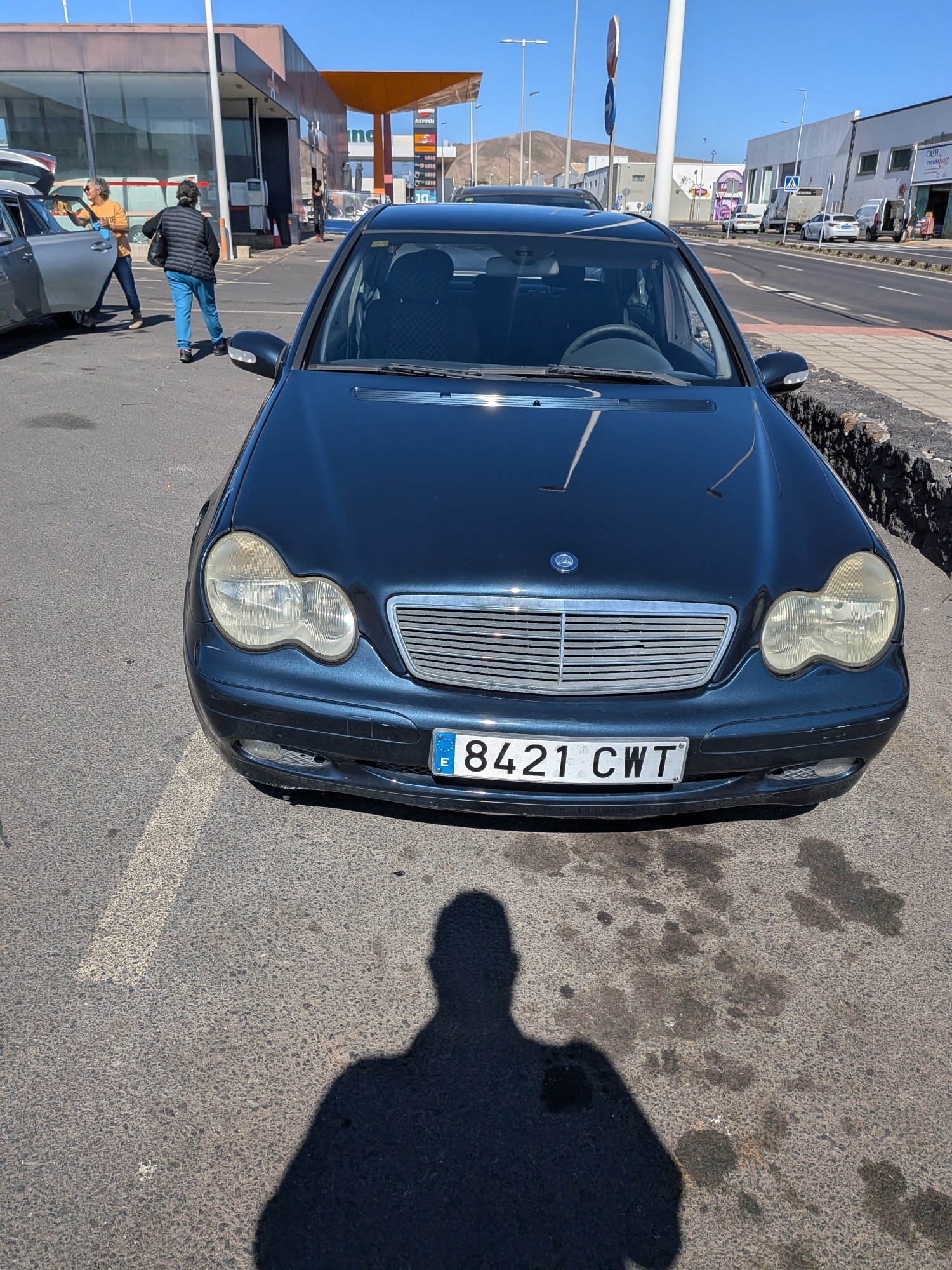 Numer rejestracyjny 8421CWT posiada MERCEDES C (203)