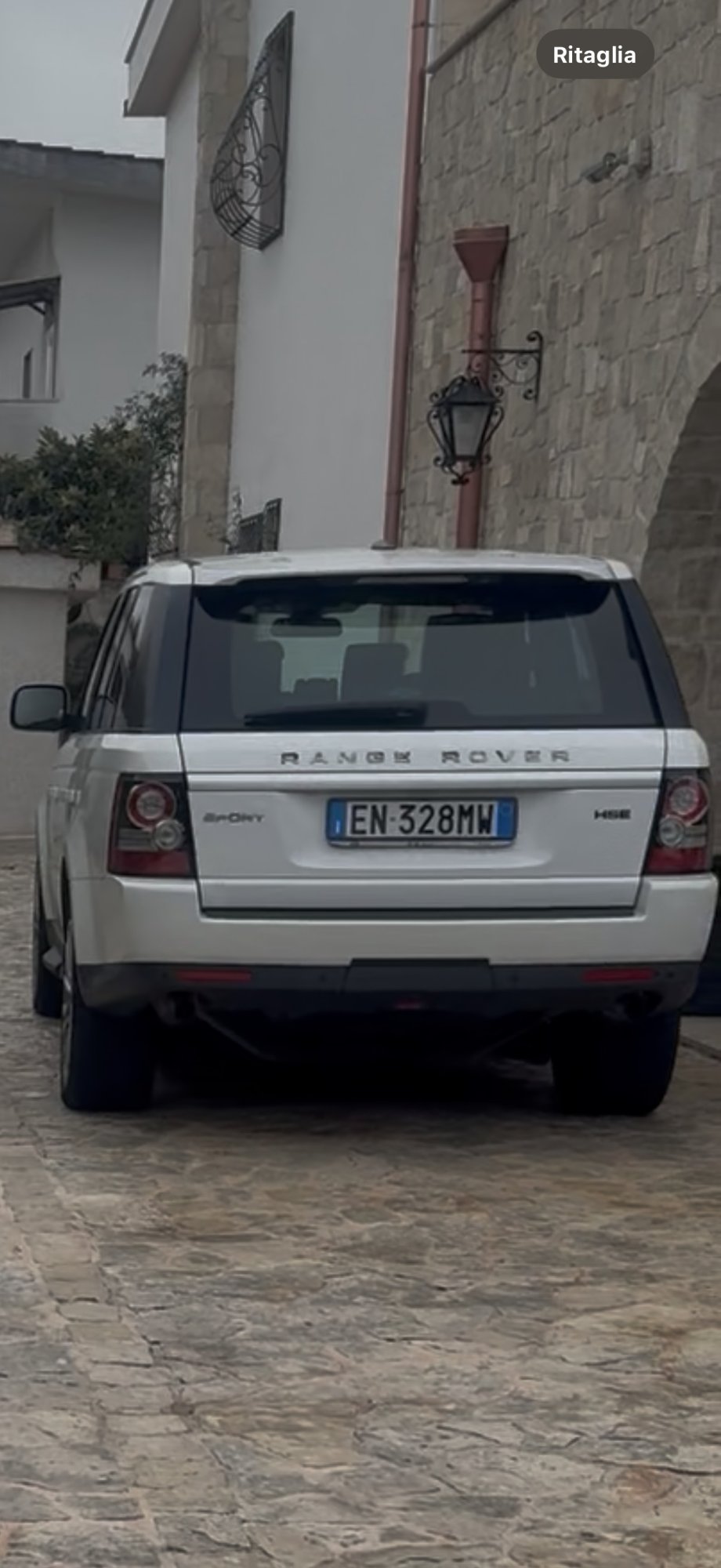 Numer rejestracyjny EN328MW posiada LAND ROVER RR Sport 1a serie Numer rejestracyjny EN328MW posiada LAND ROVER RR Sport 1a serie