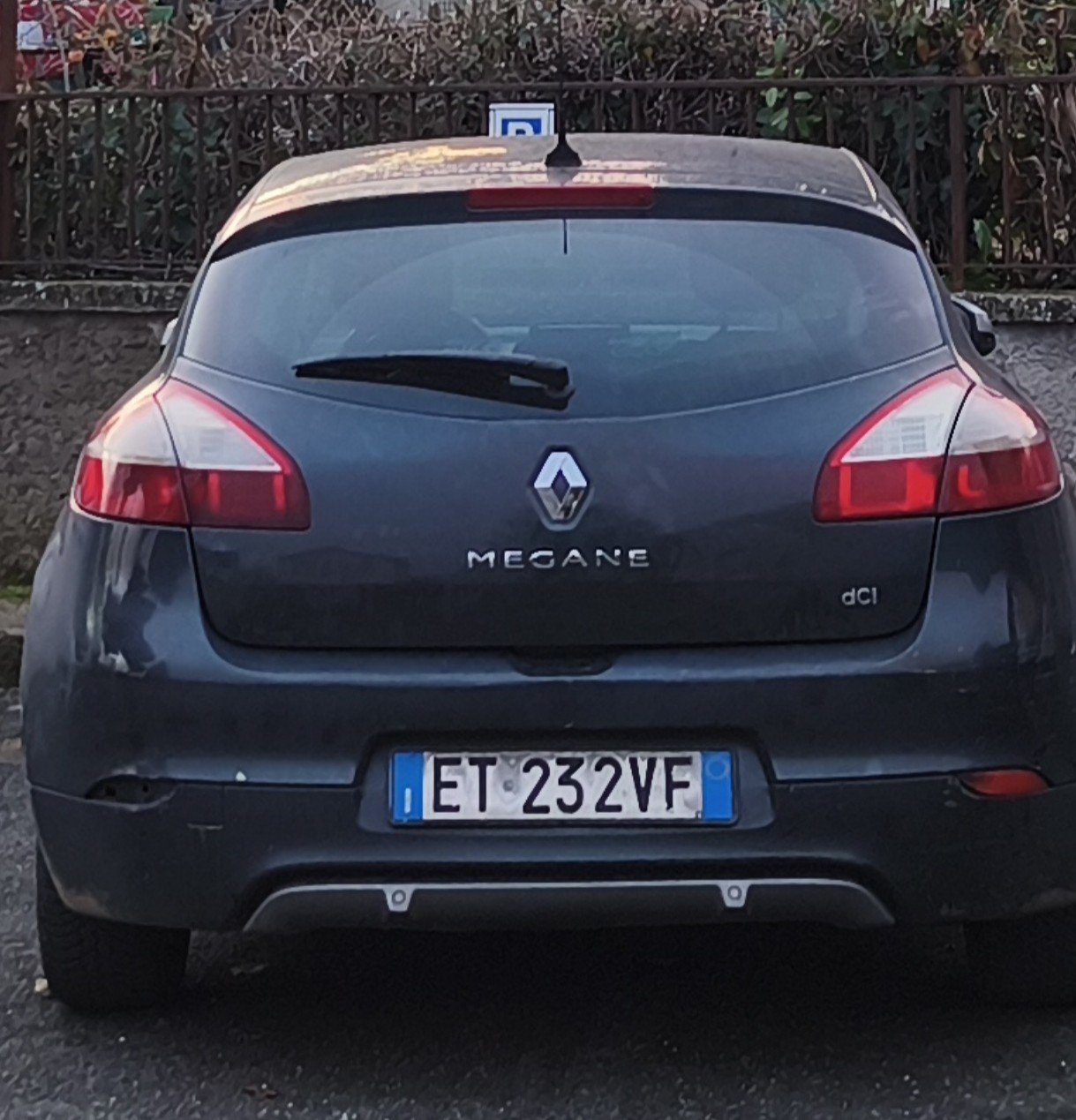 Numer rejestracyjny ET232VF posiada RENAULT Megane 3a serie Numer rejestracyjny ET232VF posiada RENAULT Megane 3a serie