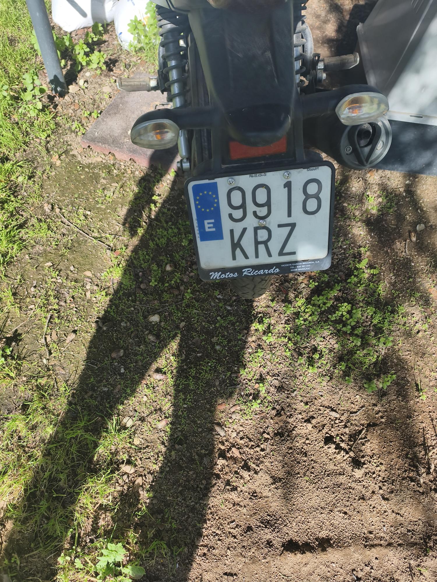 Numer rejestracyjny 9918KRZ posiada YAMAHA YS