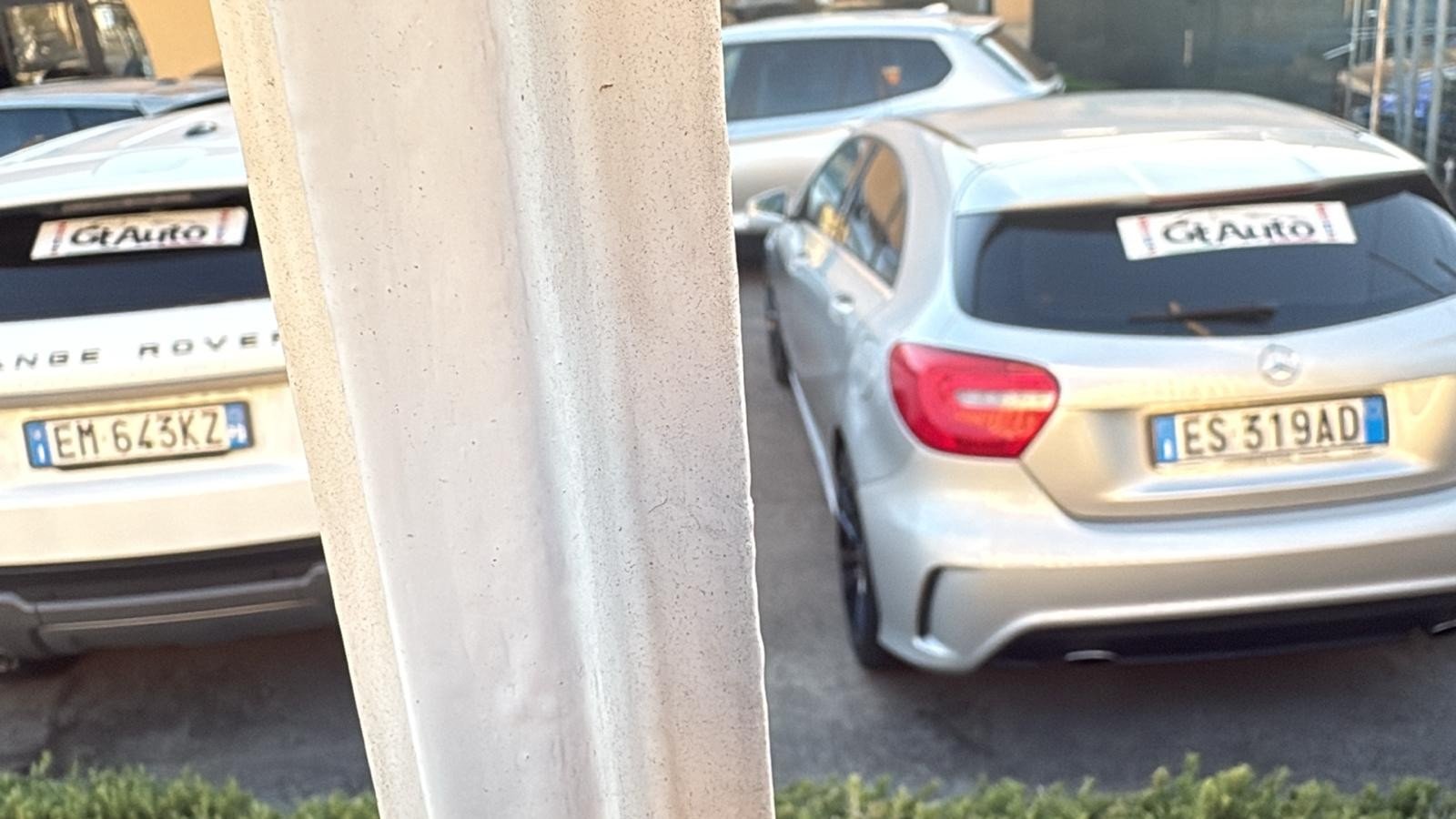 Numer rejestracyjny ES319AD posiada MERCEDES Classe A