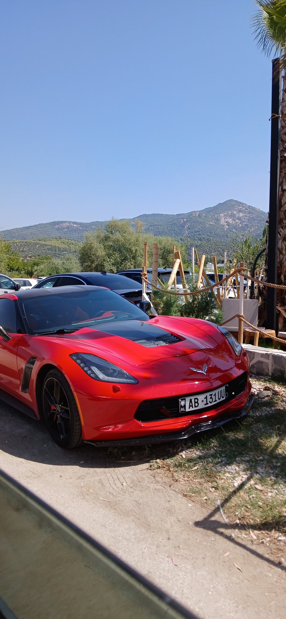 Numer rejestracyjny AB131UU posiada Chevrolet Corvette