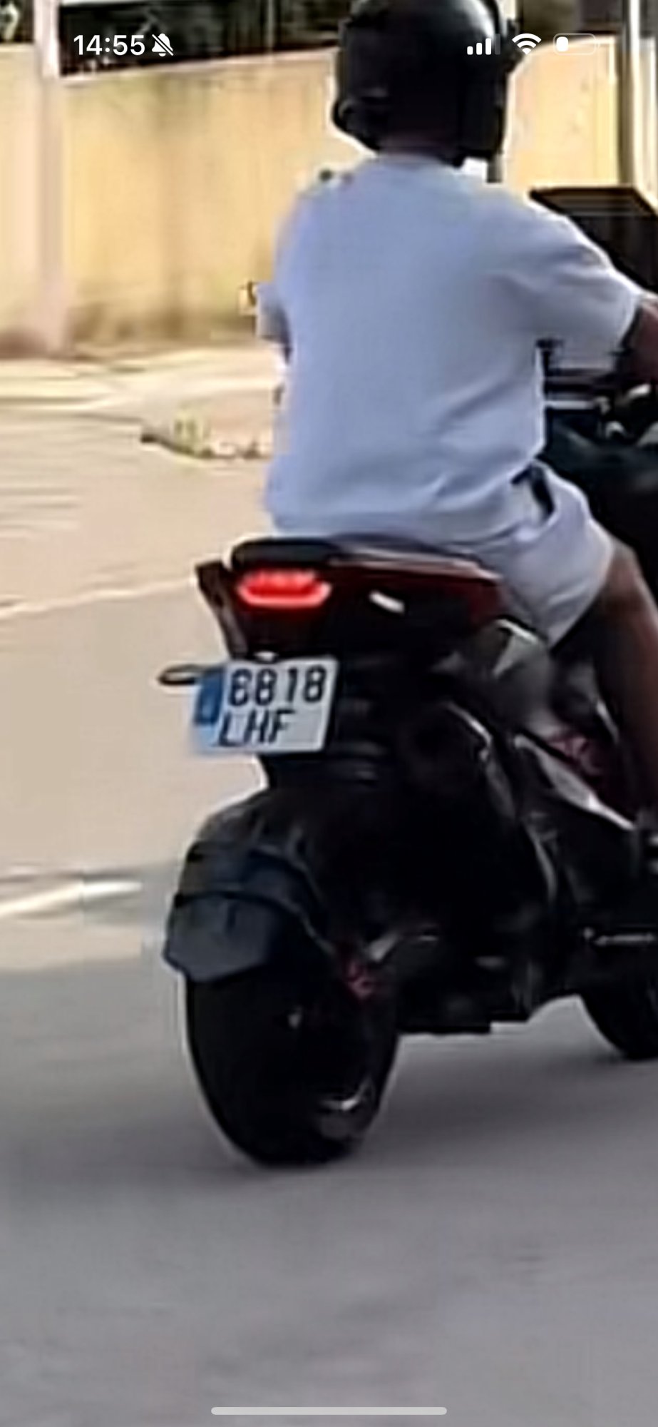 Numer rejestracyjny 8818LHF posiada CITROEN C3 AIRCROSS