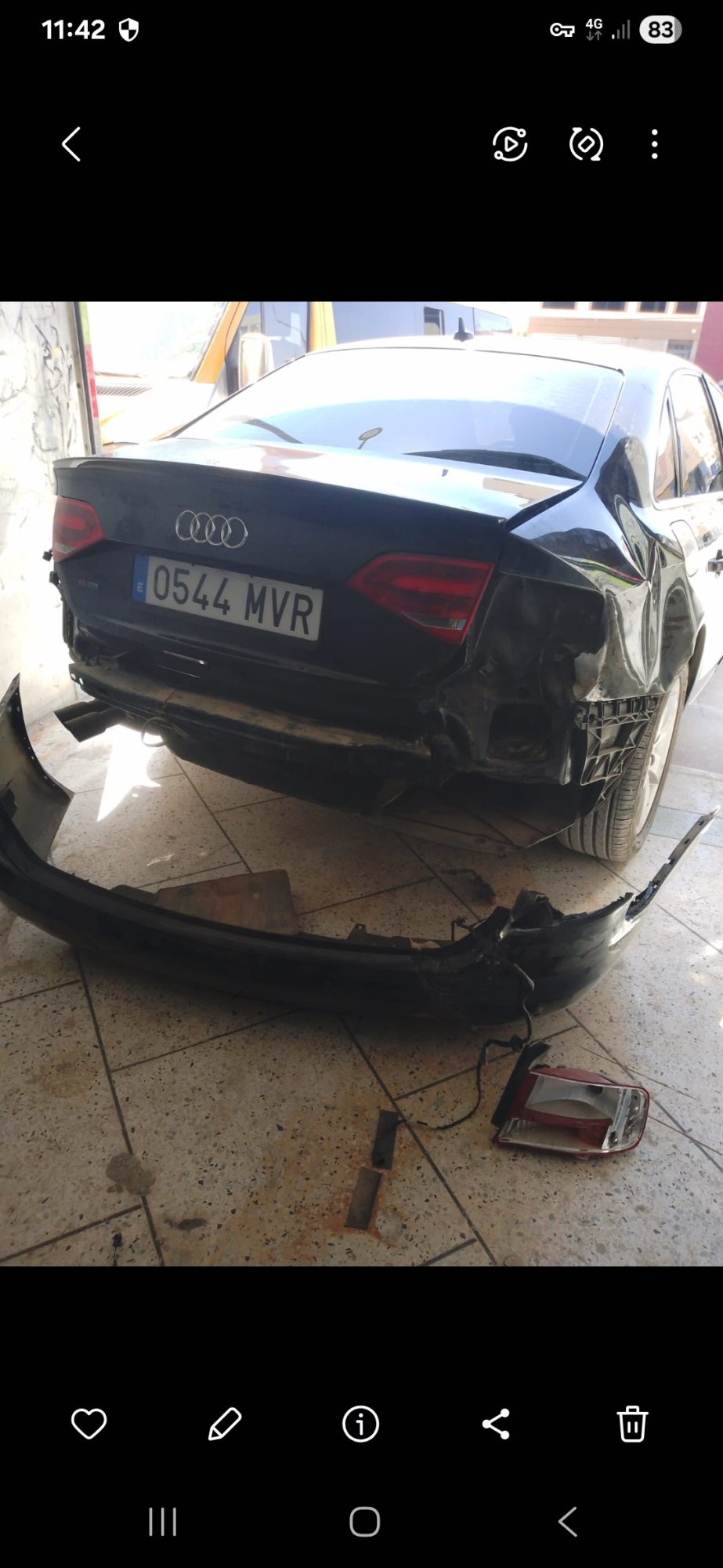 Numer rejestracyjny 0544MVR posiada Audi 