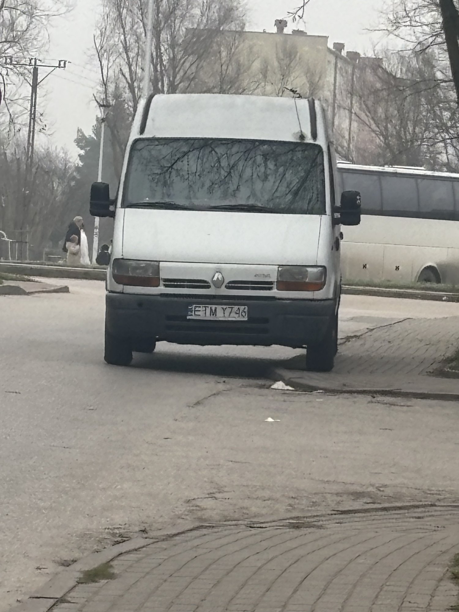 Numer rejestracyjny ETM Y746 posiada RENAULT MASTER 2.8TDI - ETMY746 Numer rejestracyjny ETM Y746 posiada RENAULT MASTER 2.8TDI - ETMY746