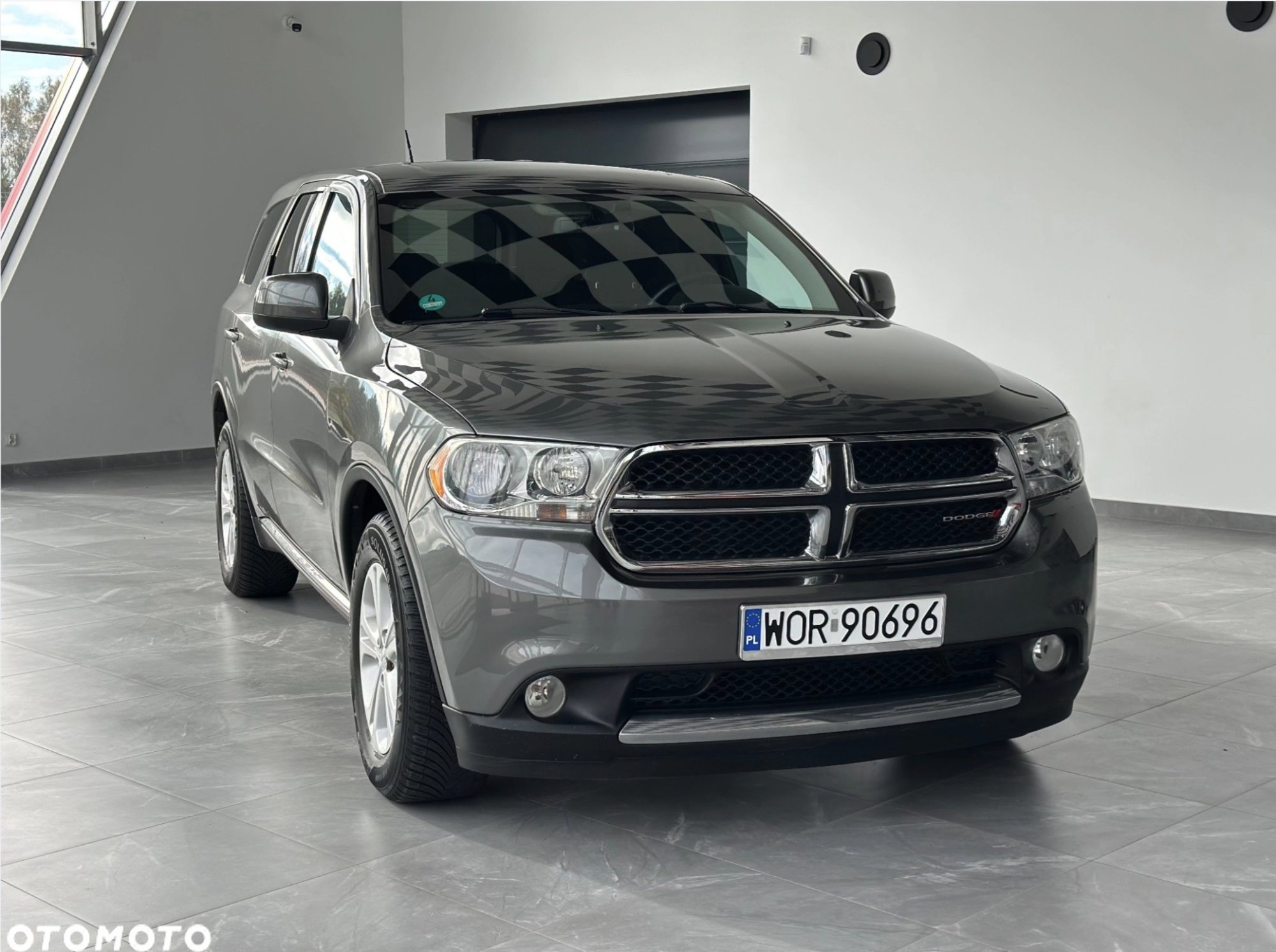 Numer rejestracyjny WOR 90696 posiada DODGE DURANGO - WOR90696