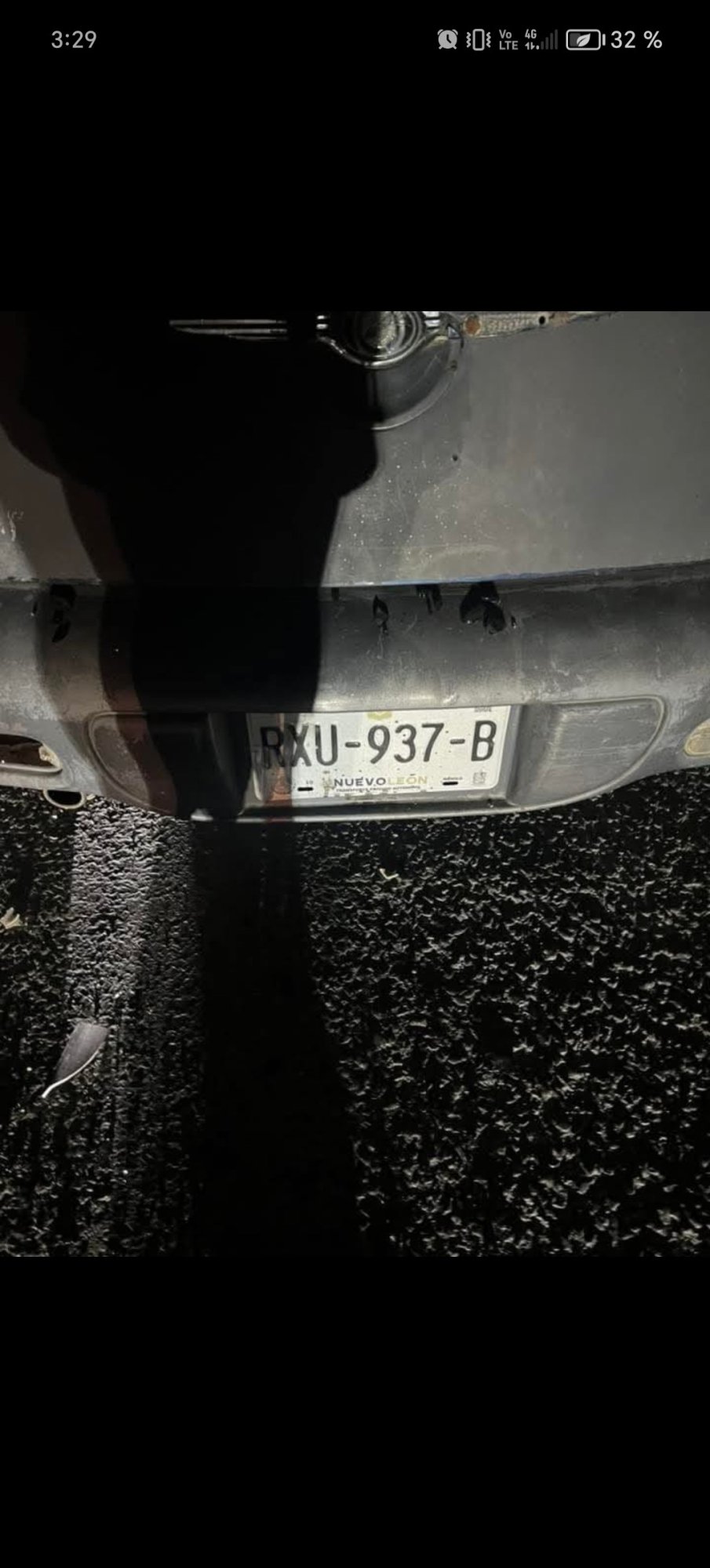 Numer rejestracyjny RXU937B posiada  