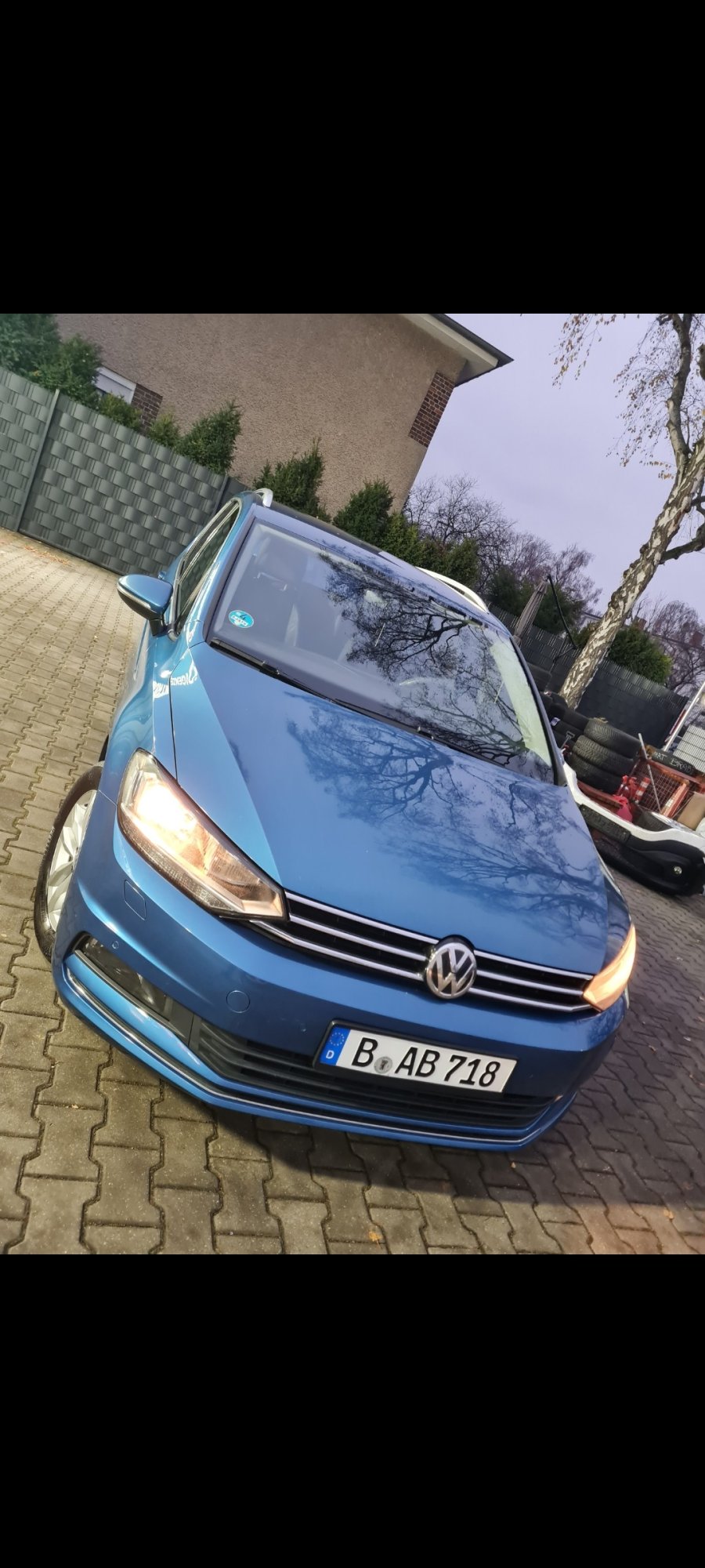 Numer rejestracyjny BAB718 posiada Volkswagen Polo