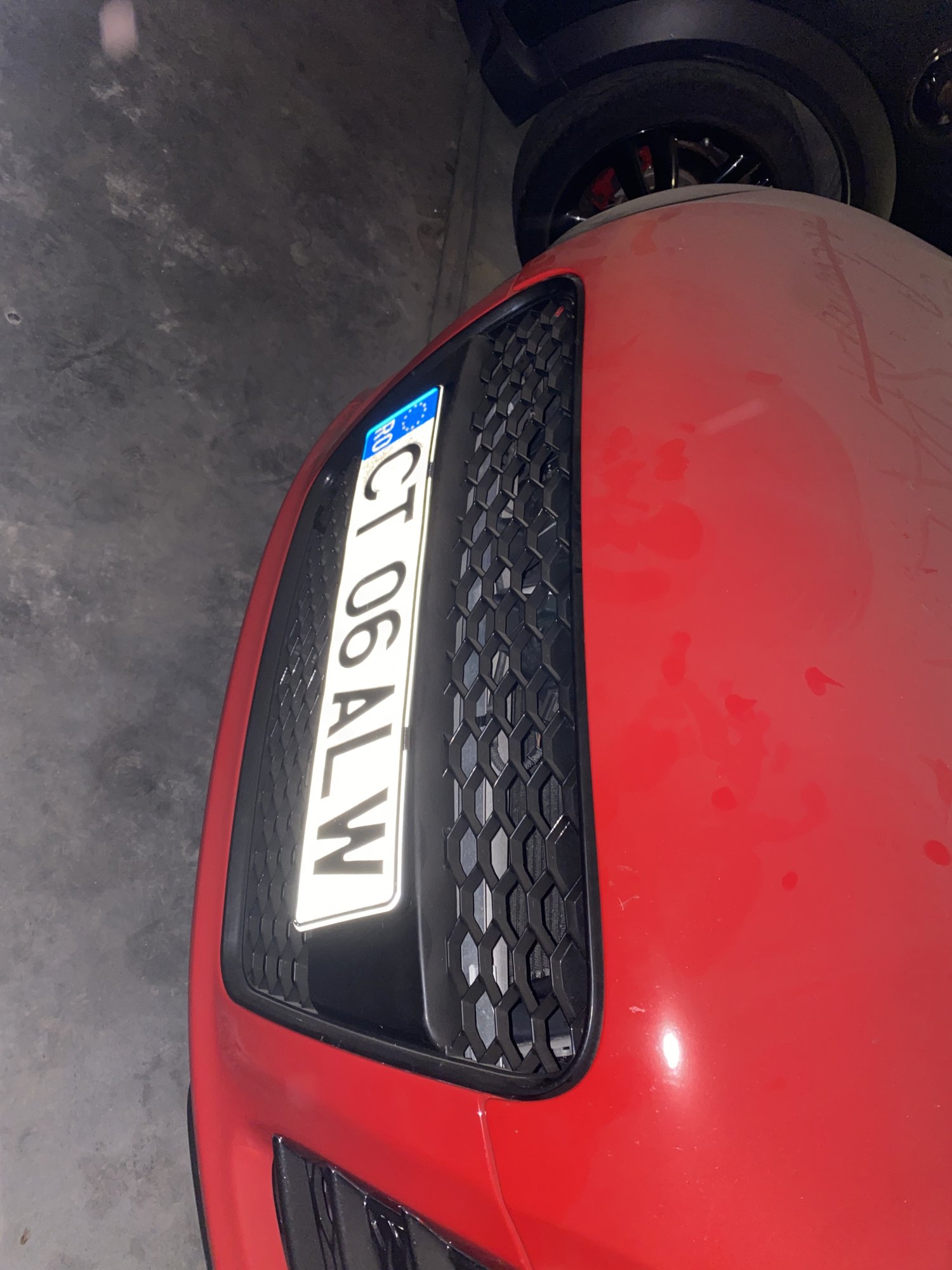 Numer rejestracyjny CT06ALW posiada  