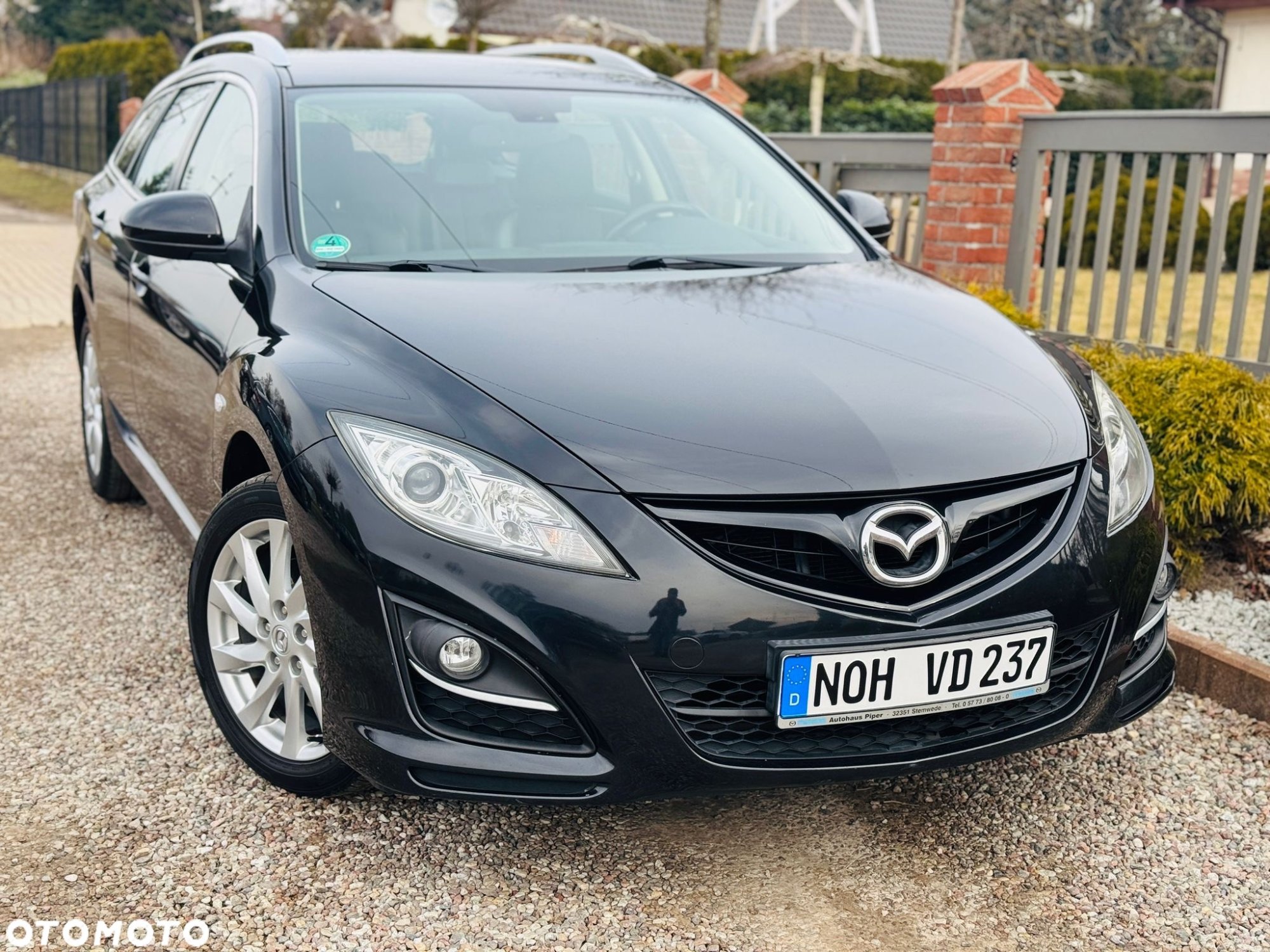 Numer rejestracyjny NOHVD237 posiada Mazda 6