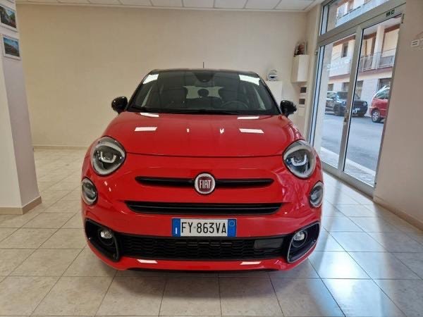 Numer rejestracyjny FY863VA posiada FIAT 500X