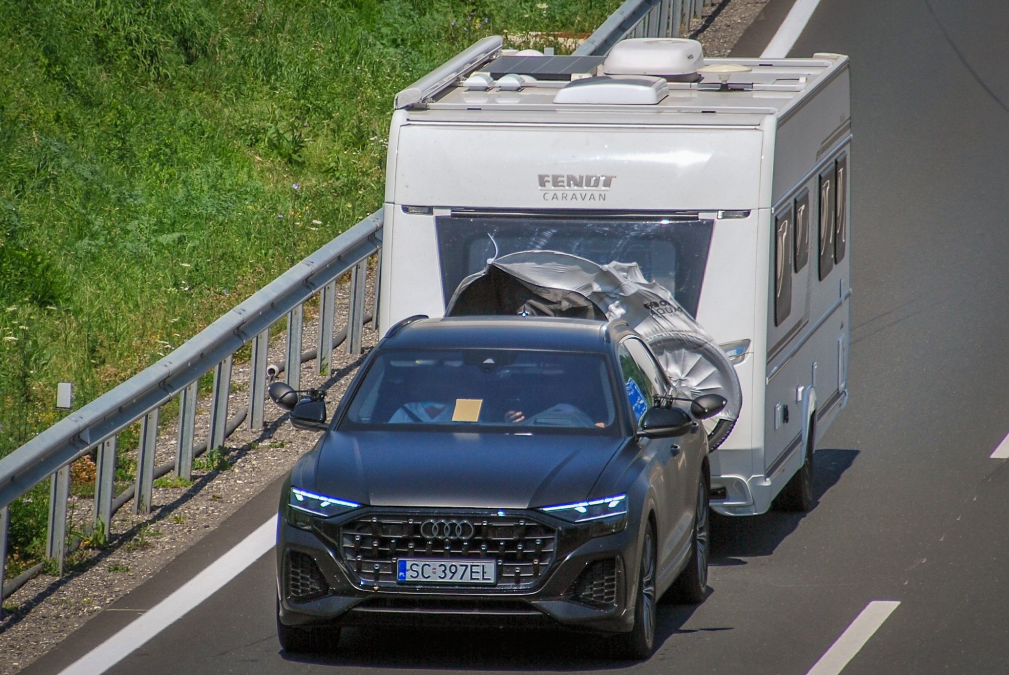 Numer rejestracyjny SC 397EL posiada AUDI Q8 - SC397EL