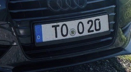 Numer rejestracyjny TOO20 posiada Audi 
