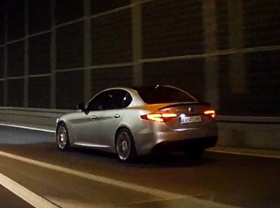 Numer rejestracyjny KA210BR posiada Alfa Romeo Giulia