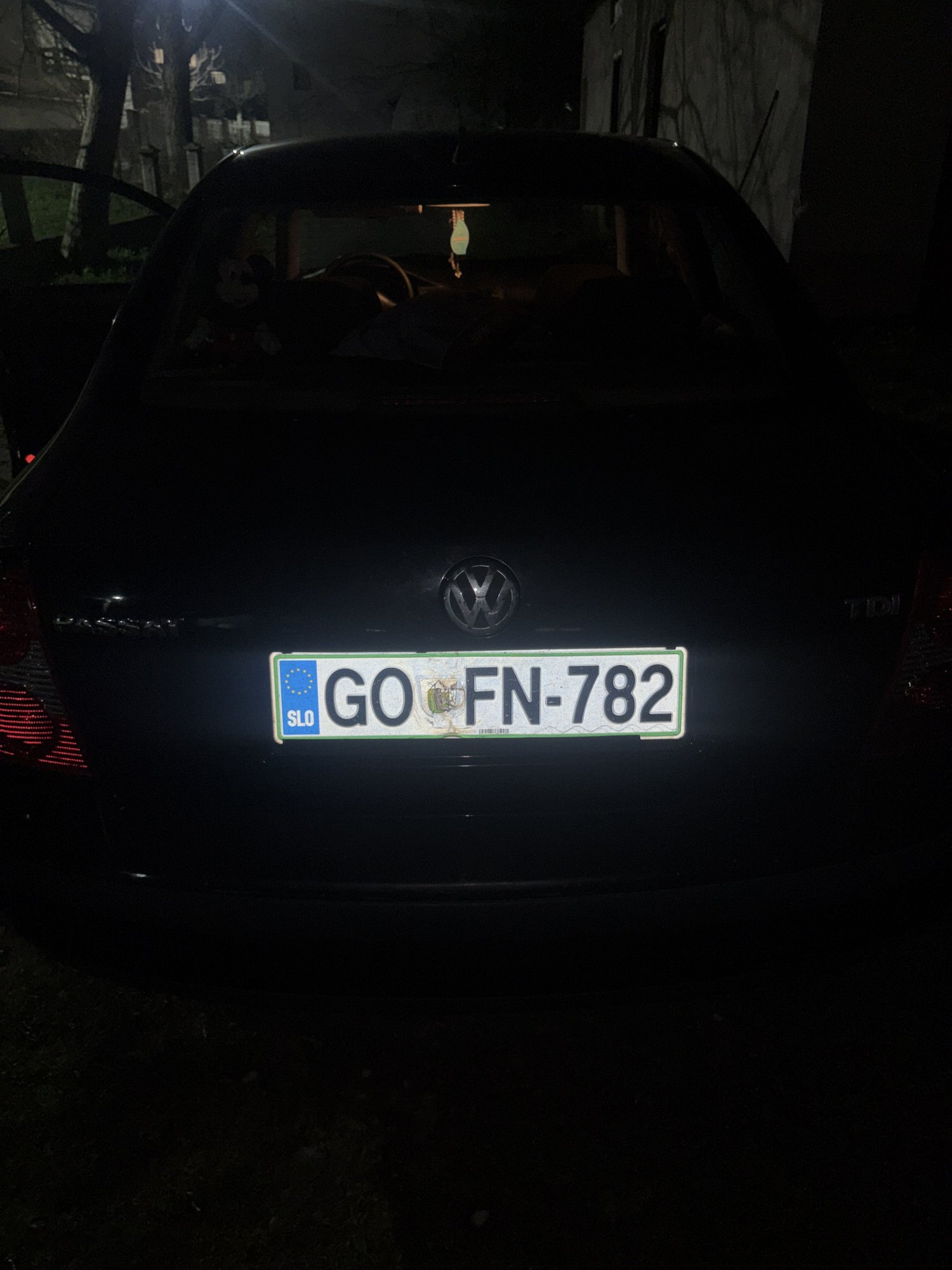 Numer rejestracyjny GOFN782 posiada Volkswagen  TDI