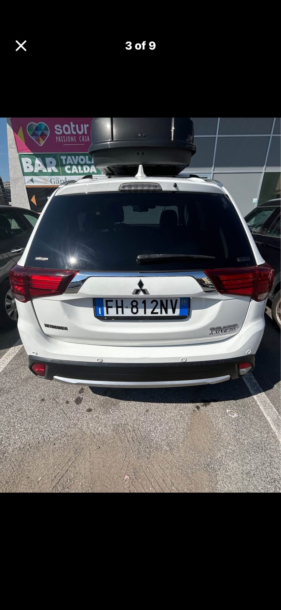 Numer rejestracyjny FH812NV posiada MITSUBISHI MITSUBISHI OUTLANDER