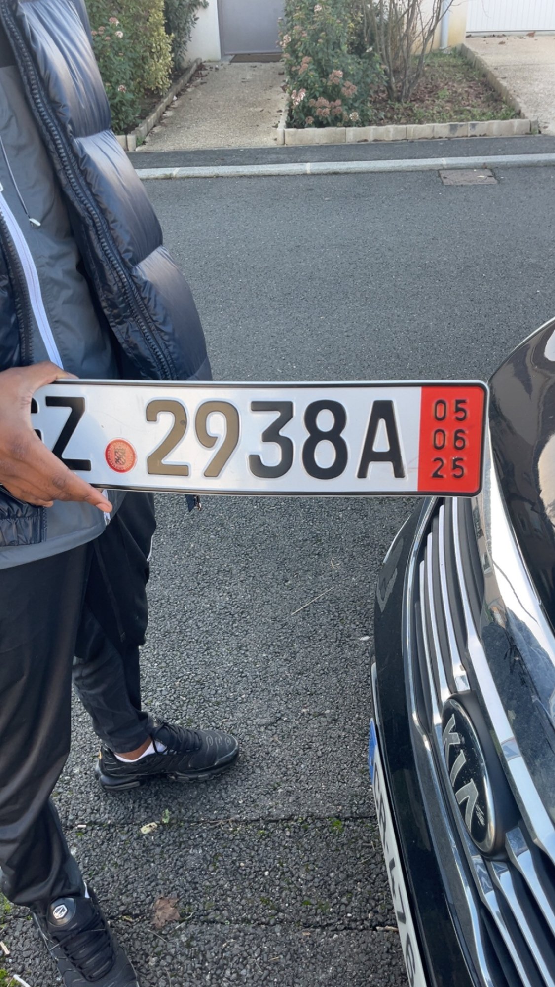 Numer rejestracyjny Z2938A posiada Kia 