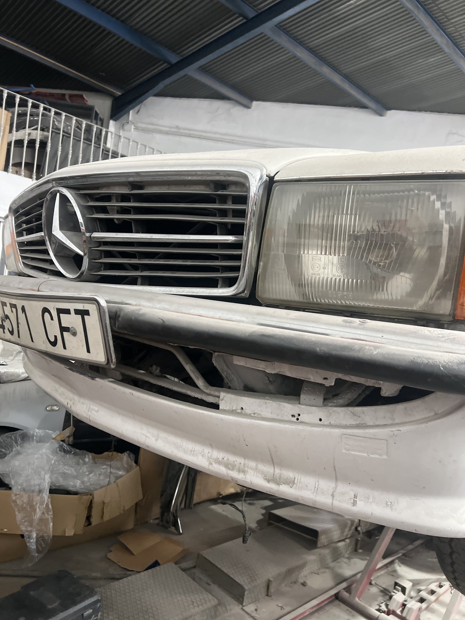 Numer rejestracyjny 4571CFT posiada MERCEDES 350 (107)
